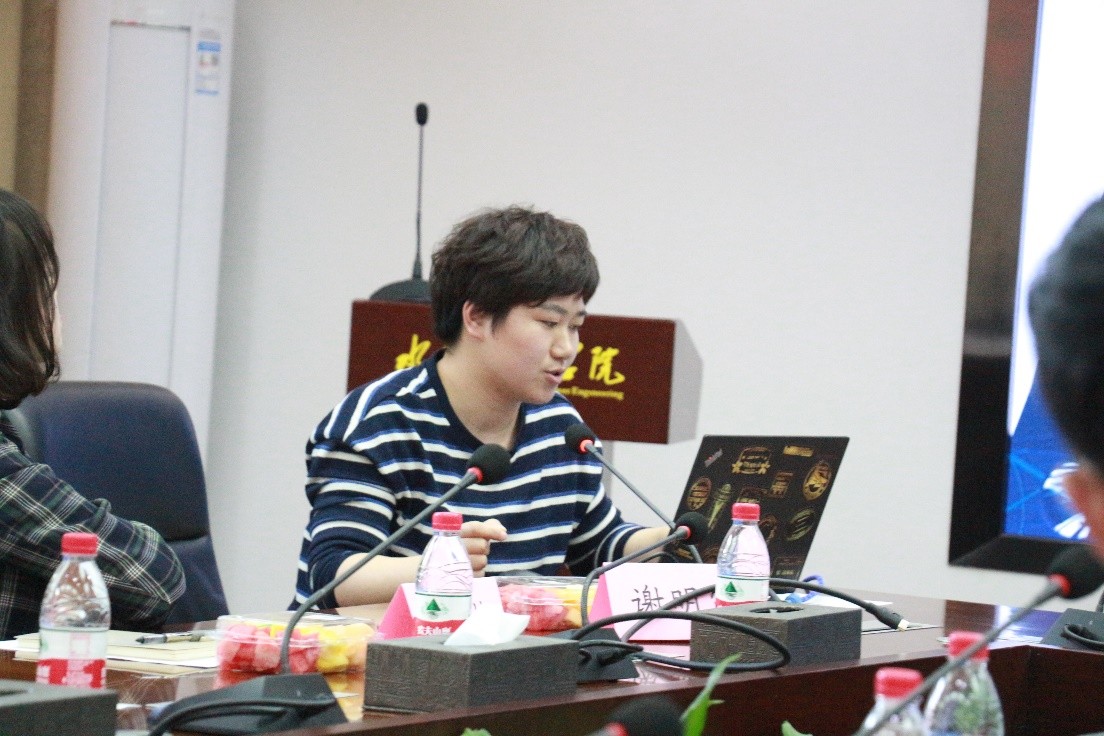 玩儿.jpg 玩儿.jpg